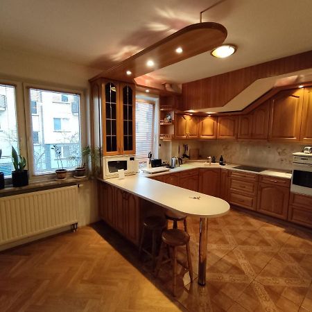 Classic Apartament Metro Kabaty Varşova Dış mekan fotoğraf