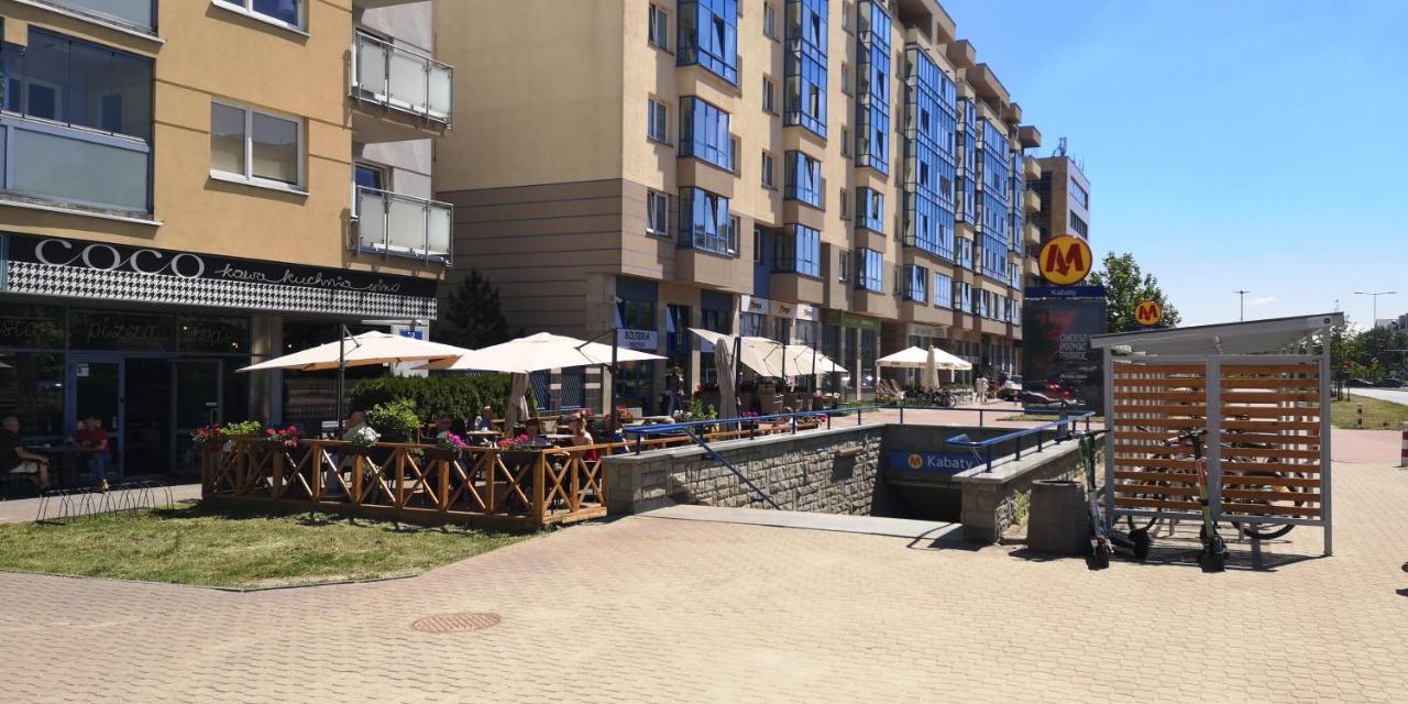 Classic Apartament Metro Kabaty Varşova Dış mekan fotoğraf