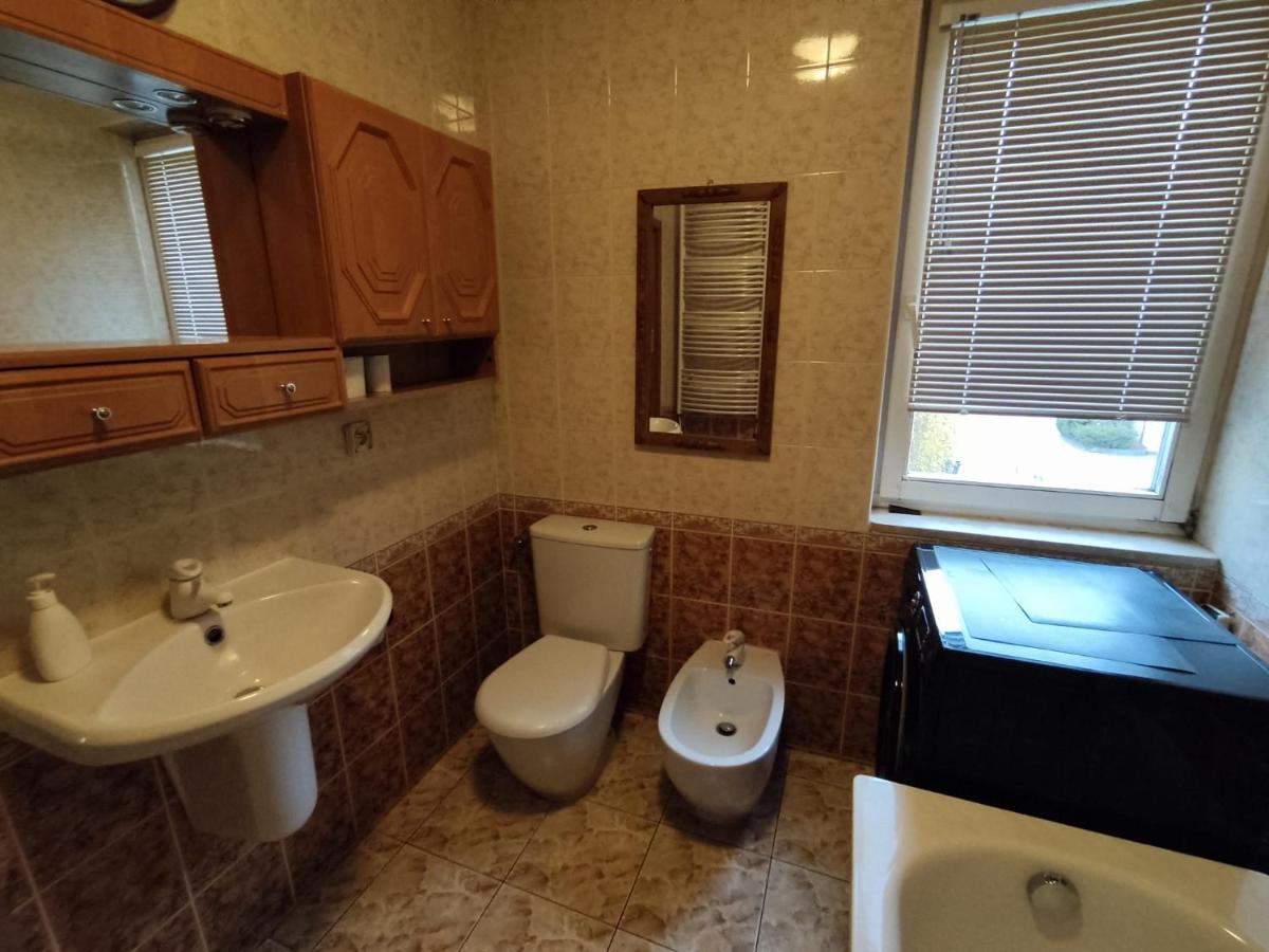 Classic Apartament Metro Kabaty Varşova Dış mekan fotoğraf